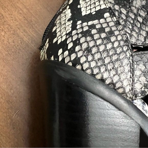 Jeffrey Campbell Buckle Ankle Boot 6 - Picture 11 of 14